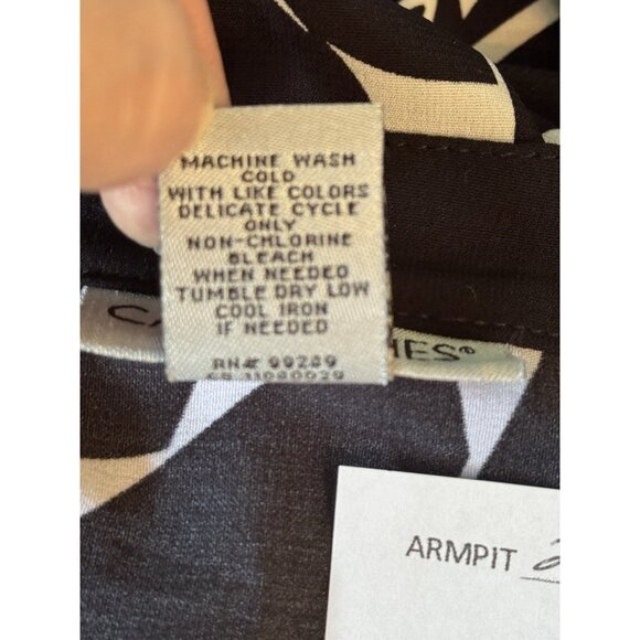 Catherines Women’s Pleated Floral Button Up Top Size 2X Black Long Sleeves Artsy - Picture 10 of 12